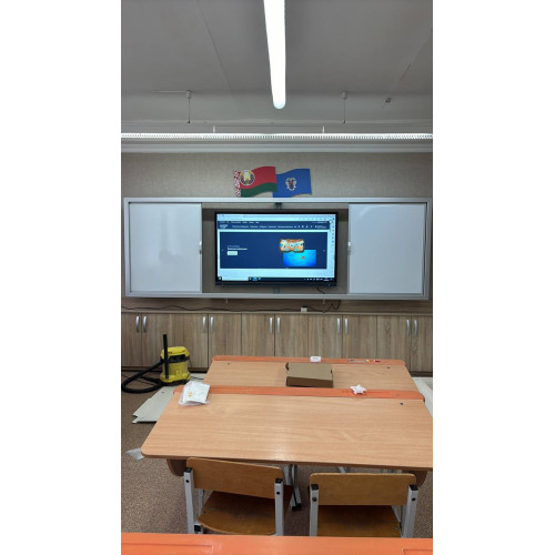 Монтаж рельсовых систем досок